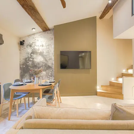 Guestready - L'Ecrin Du Vieux-Lyon Calme, Standing Lyon